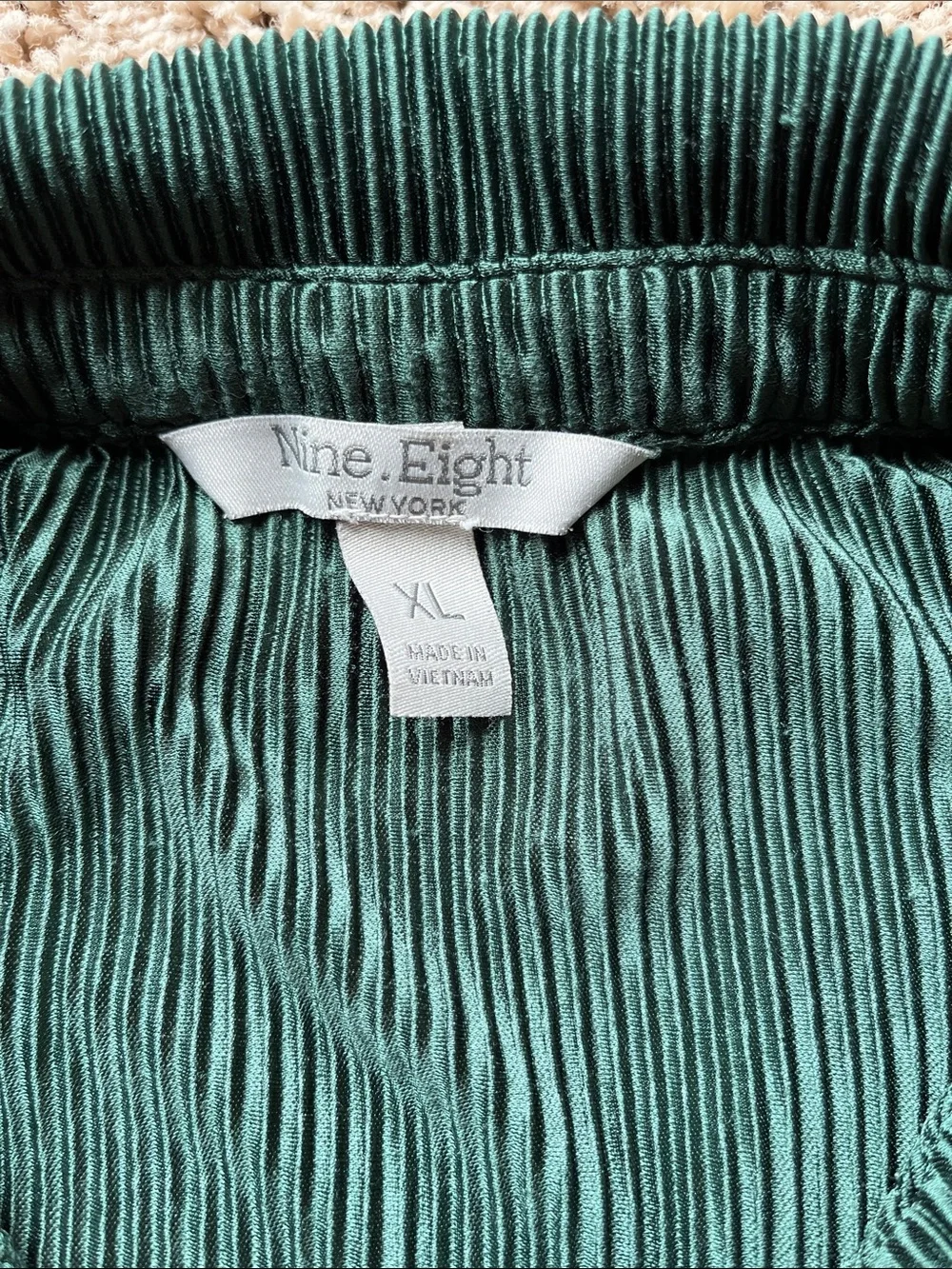 Nine.Eight New York XL Emerald Green Ribbed Silky Lounge Pajama Set 2-Piece